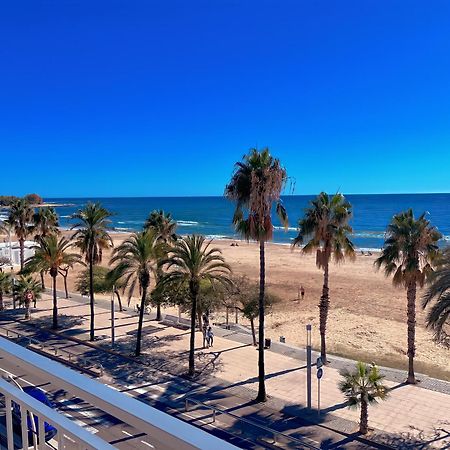 For A Stay Horizonte Mar Камбрильс Экстерьер фото